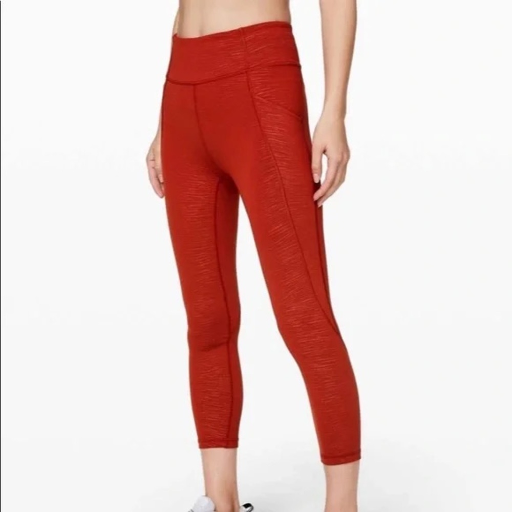 Lululemon Pace Rival Crop Mid-rise, No Piling! Size 6